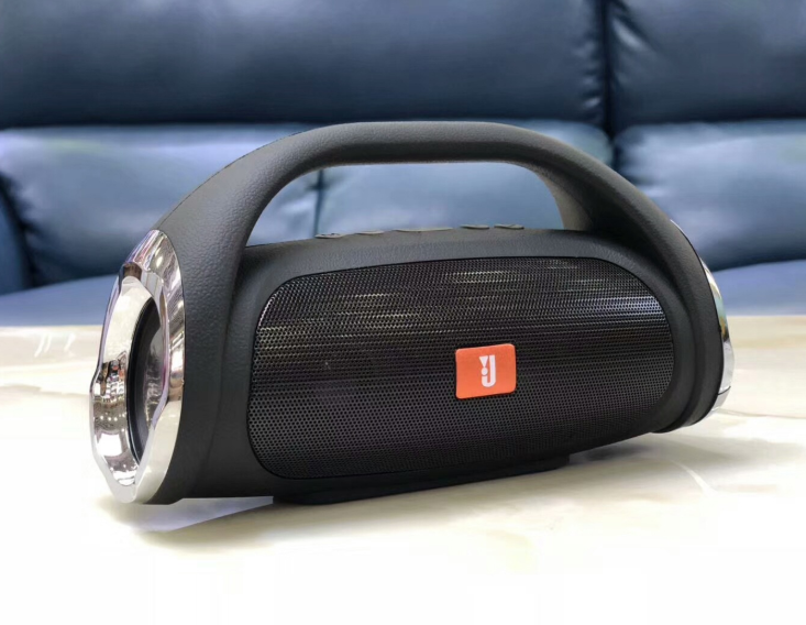 M836 mini portable small God of War wireless Bluetooth speaker