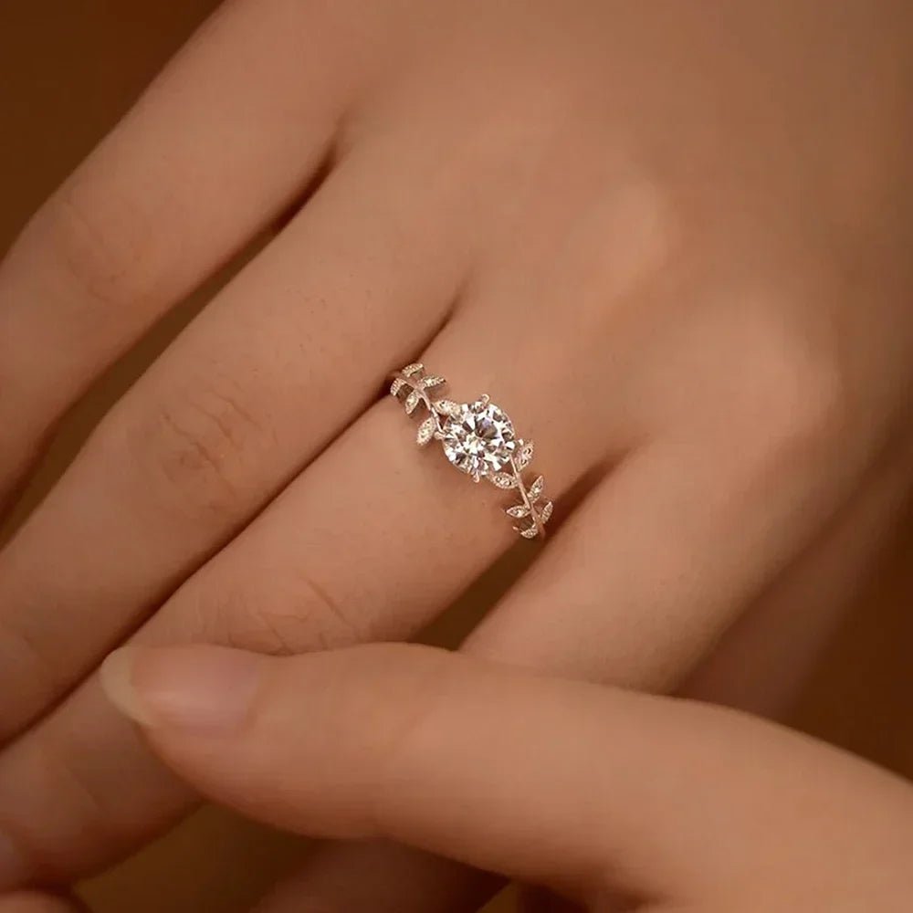 1CT Leaf Moissanite Diamond Engagement Rings with GRA for Women 925 Sterling Silver Plated White Gold Wedding Band Promise Ring - Xprespick