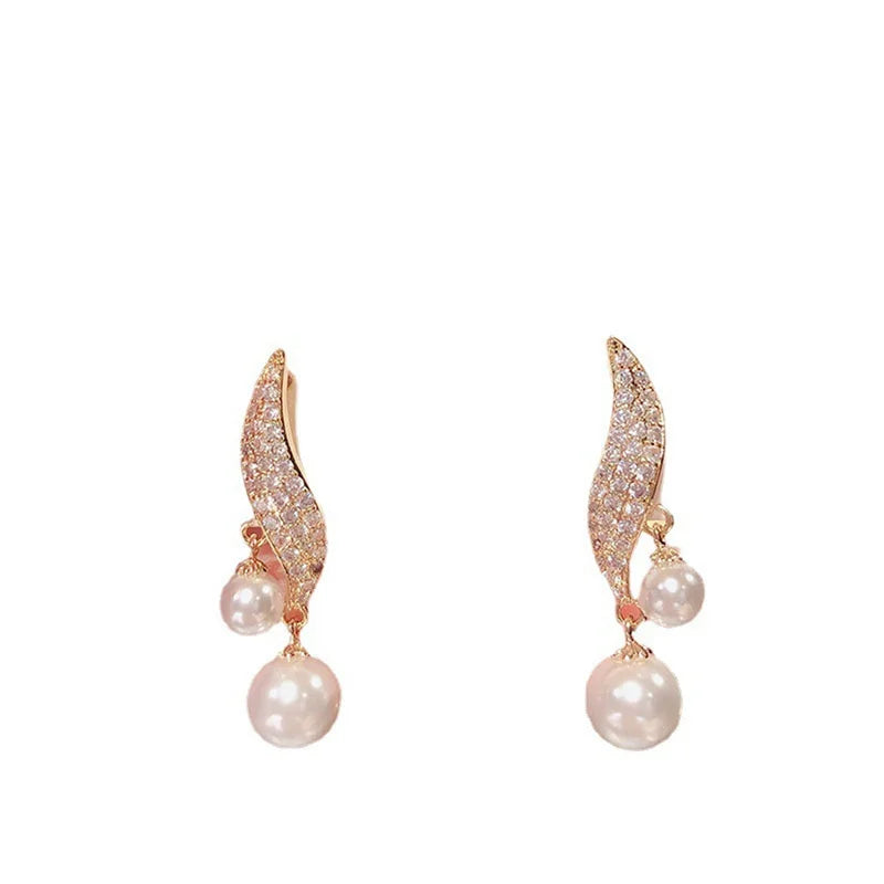 Classic Elegant Imitation Double Pearl Dangle Earrings For Women