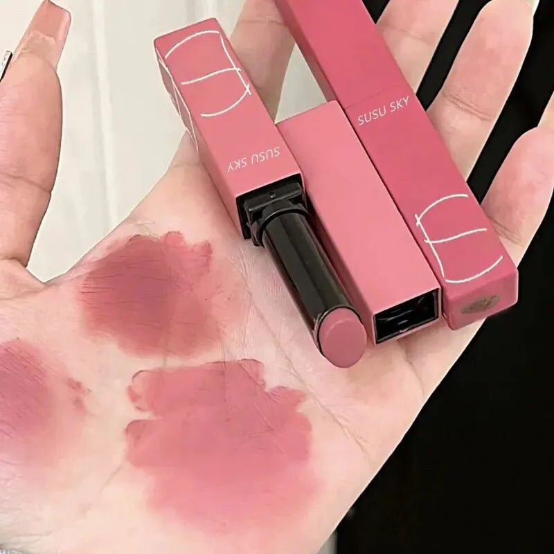 Tube Matte Lipstick, Waterproof and Sweatproof Lipstick Lips and Cheeks Beauty product - Xprespick